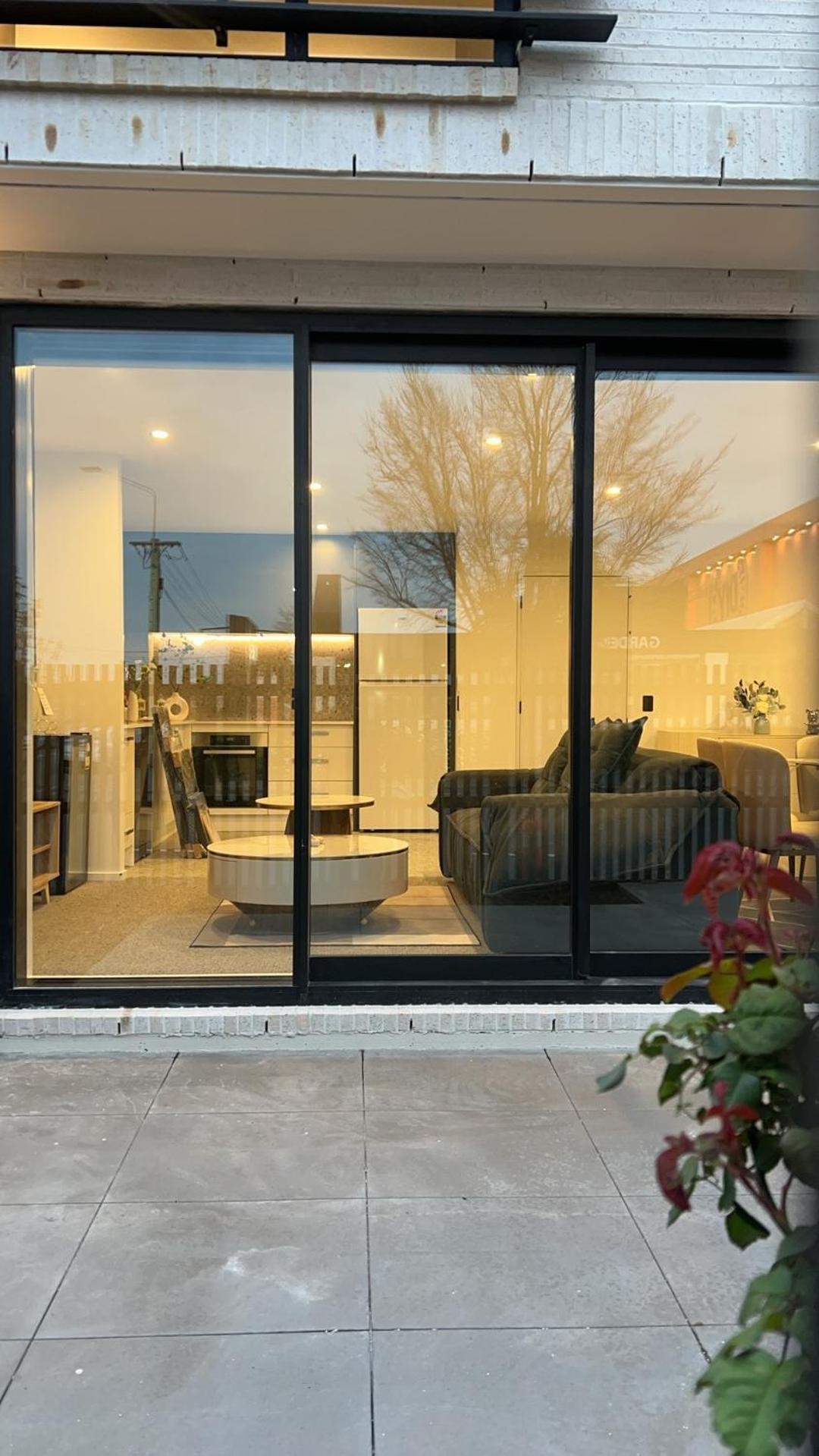 Cbd Contemporary Comfort Townhouse 2 Bed 2Bath 基督城 外观 照片