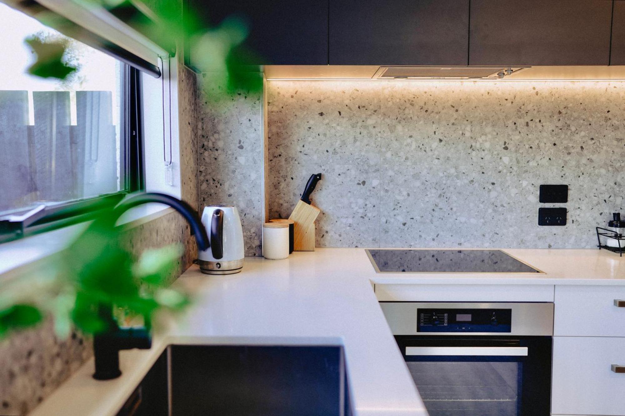 Cbd Contemporary Comfort Townhouse 2 Bed 2Bath 基督城 外观 照片