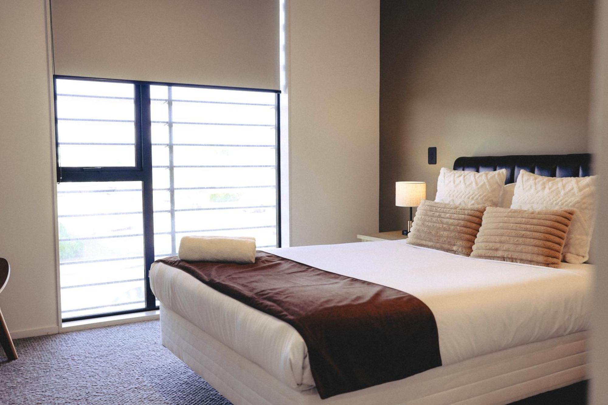 Cbd Contemporary Comfort Townhouse 2 Bed 2Bath 基督城 外观 照片